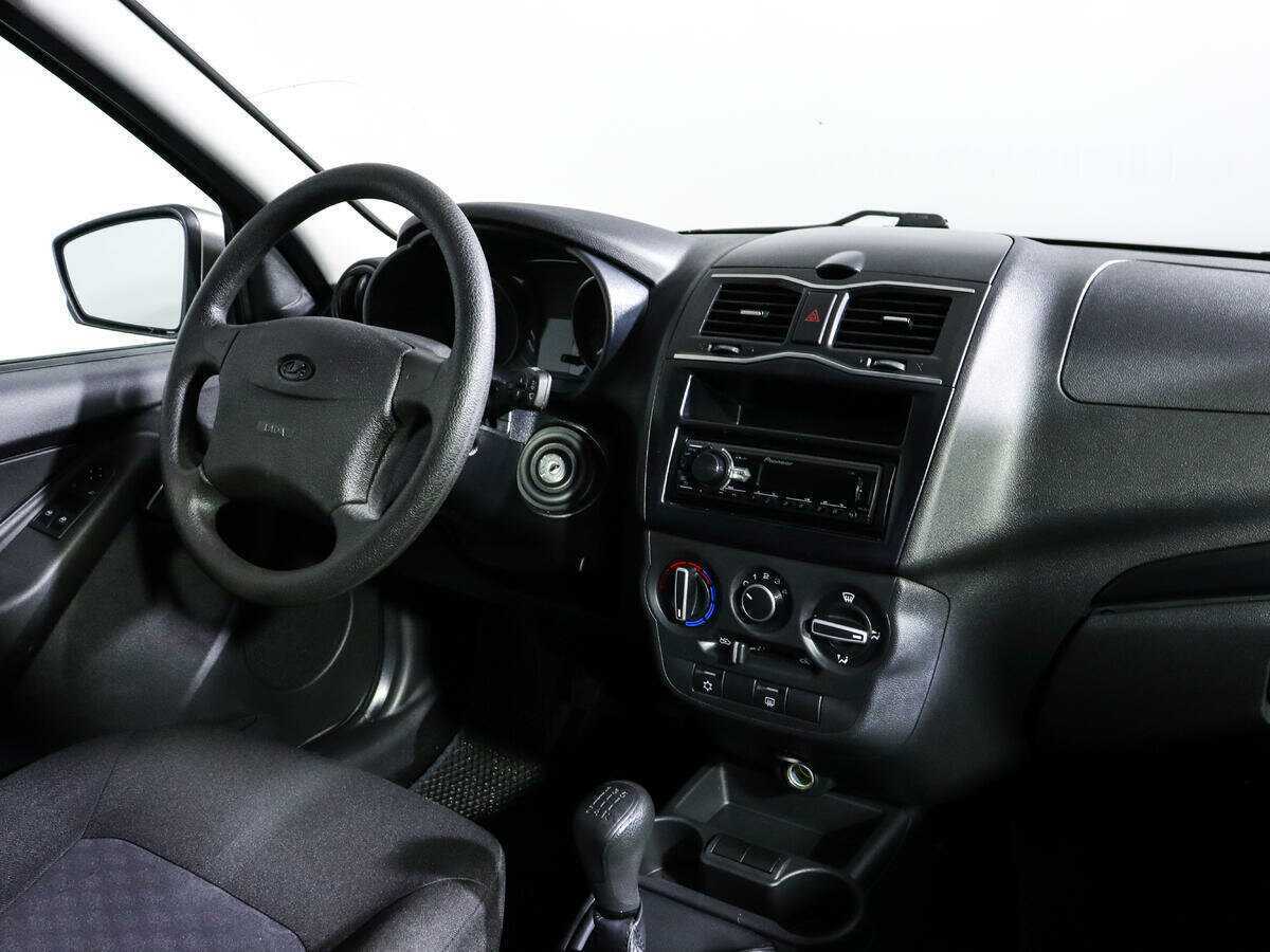 Lada (ВАЗ) Granta с пробегом — 2022 год. Фото: #6