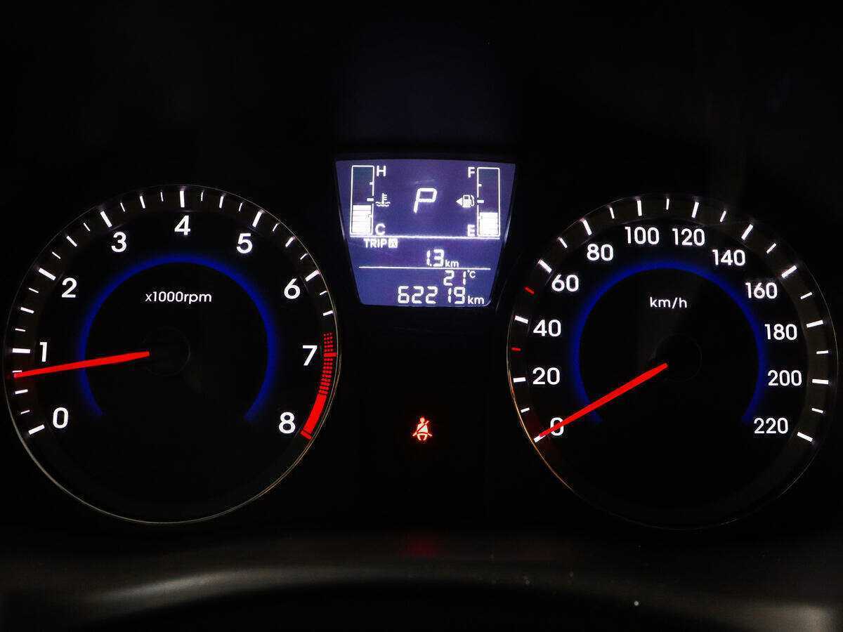 Hyundai Solaris с пробегом — 2016 год. Фото: #8