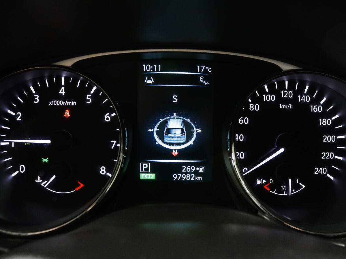 Nissan X-Trail с пробегом — 2015 год. Фото: #10