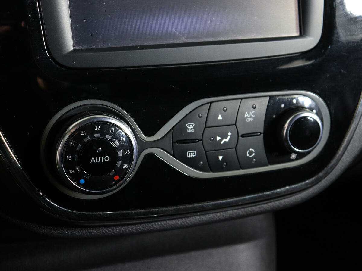 Renault Kaptur с пробегом — 2018 год. Фото: #18