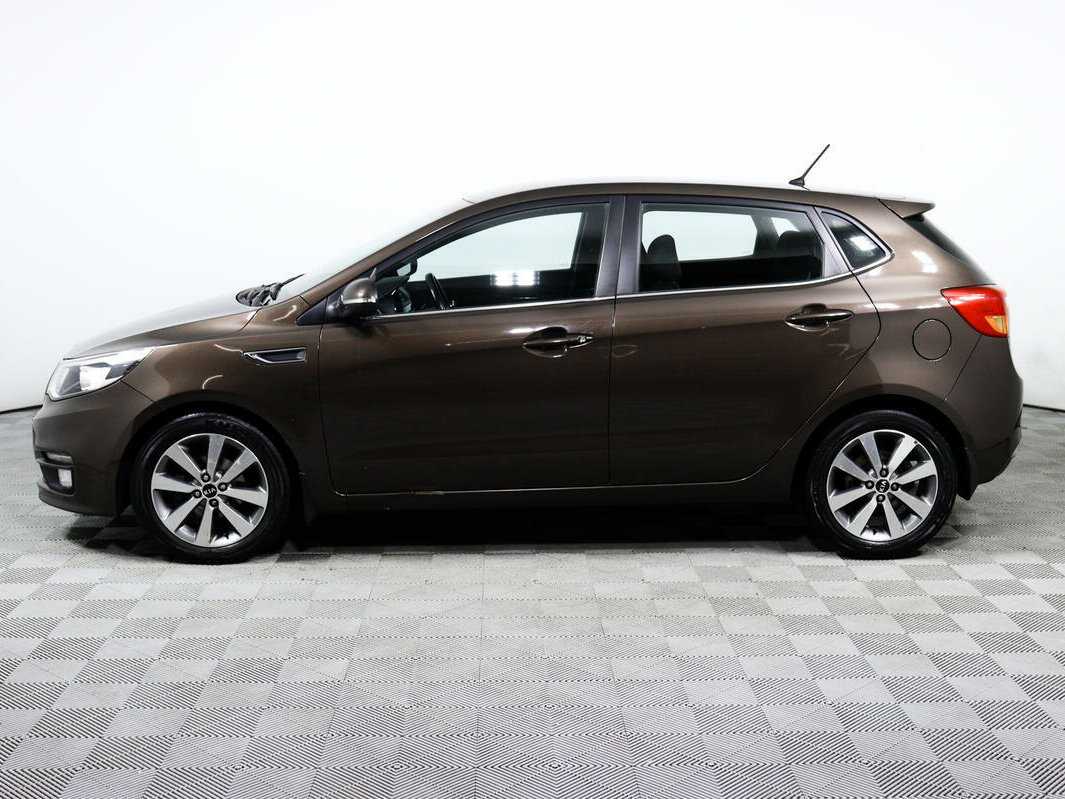 Kia Rio с пробегом — 2015 год. Фото: #7