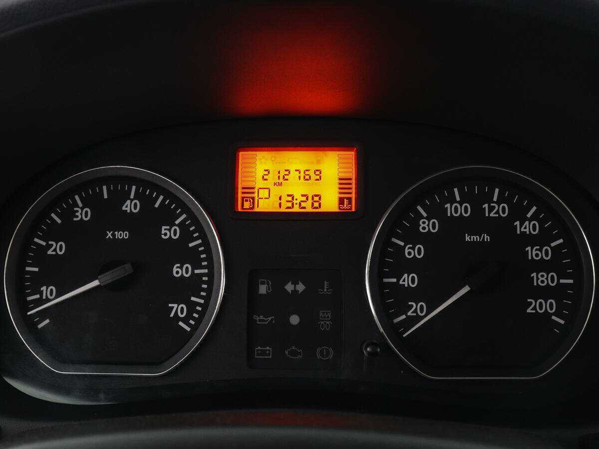 Nissan Almera с пробегом — 2014 год. Фото: #10