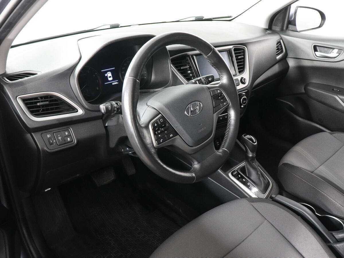 Hyundai Solaris с пробегом — 2018 год. Фото: #8