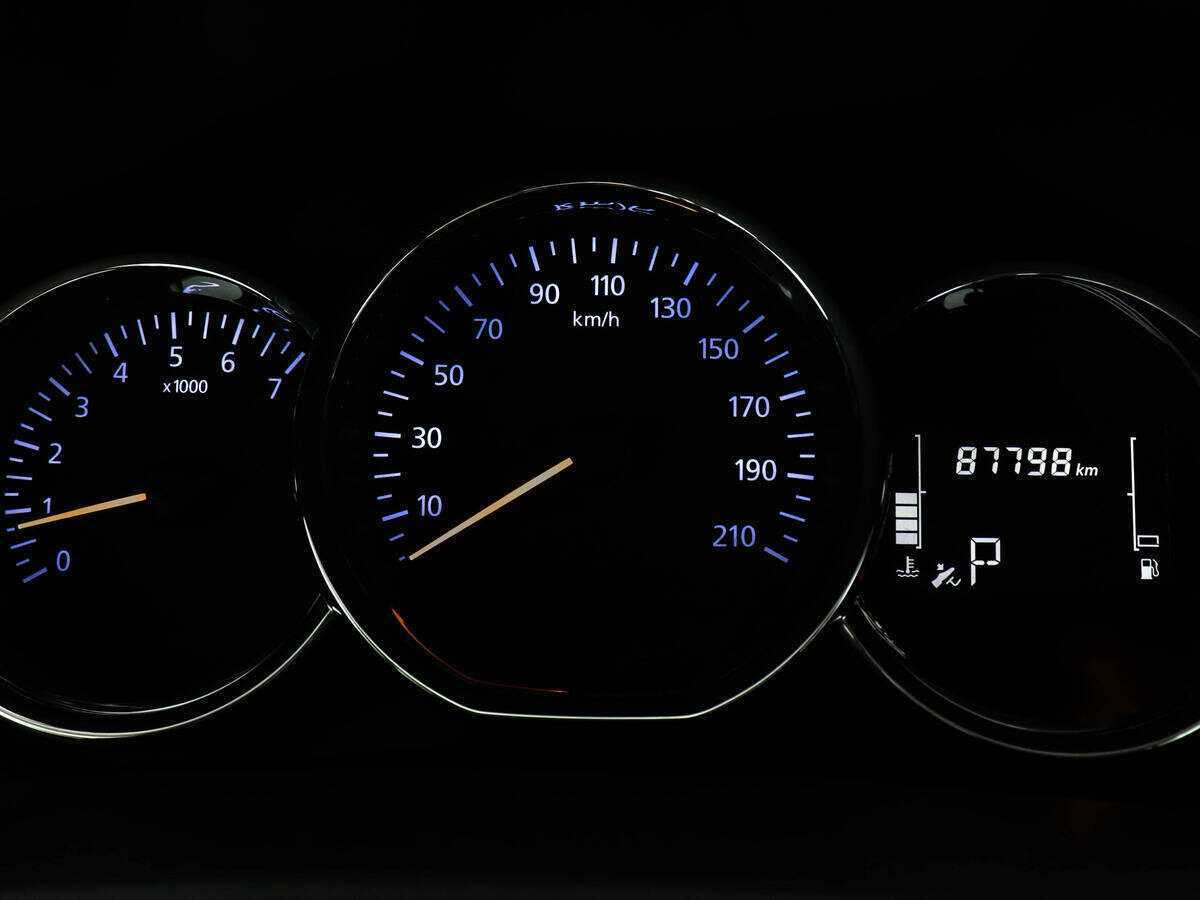 Renault Logan с пробегом — 2019 год. Фото: #10