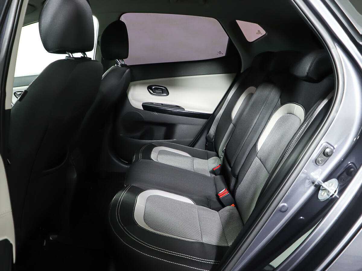 Kia Ceed с пробегом — 2015 год. Фото: #9