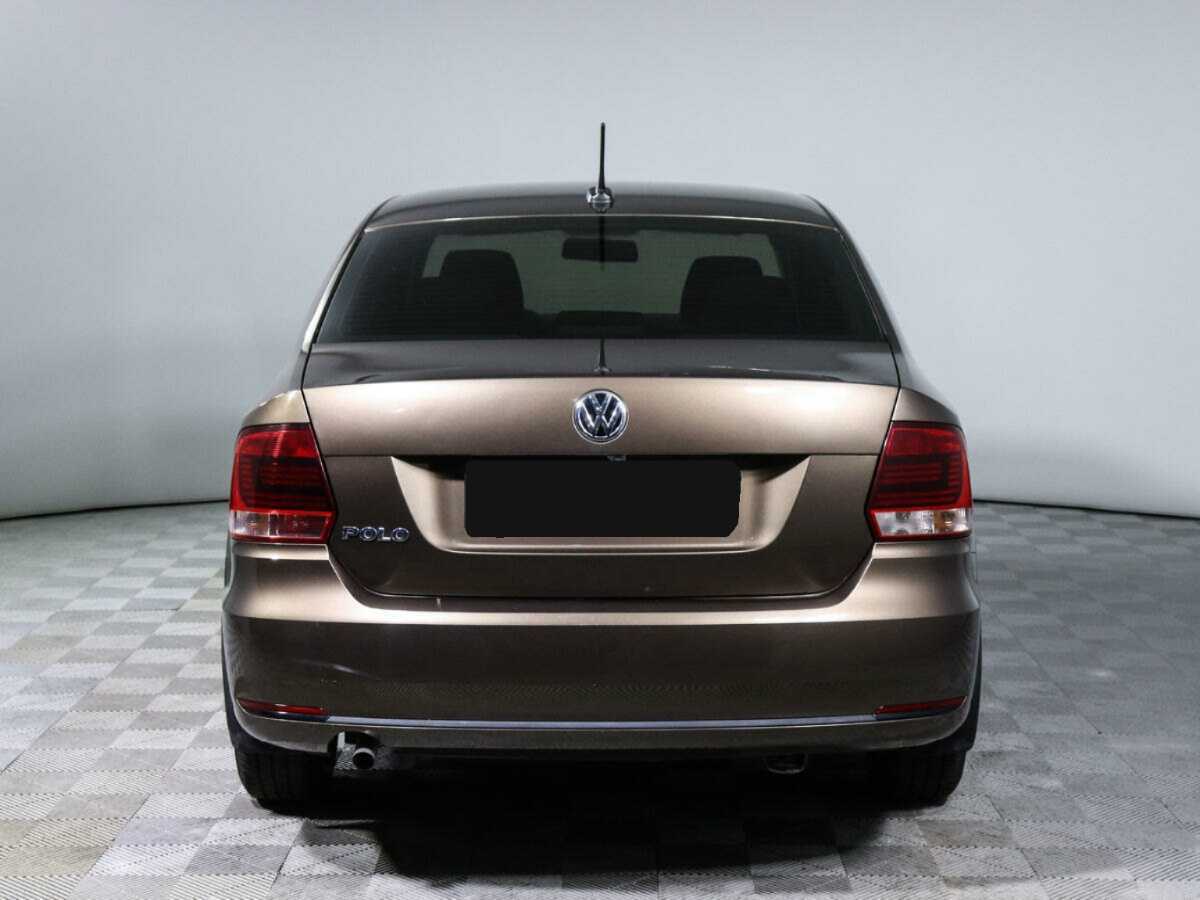 Volkswagen Polo с пробегом — 2017 год. Фото: #5