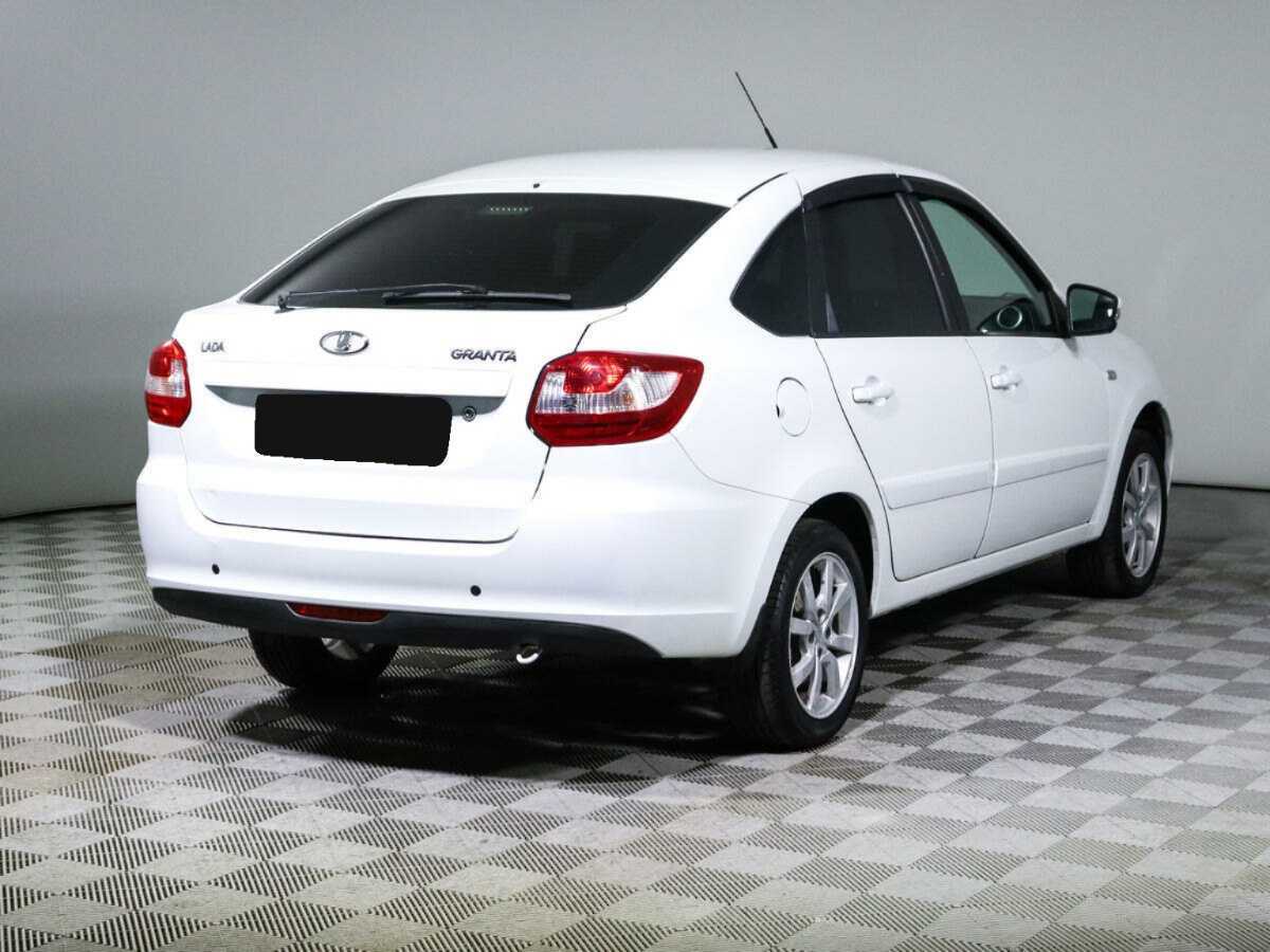 Lada (ВАЗ) Granta с пробегом — 2016 год. Фото: #3