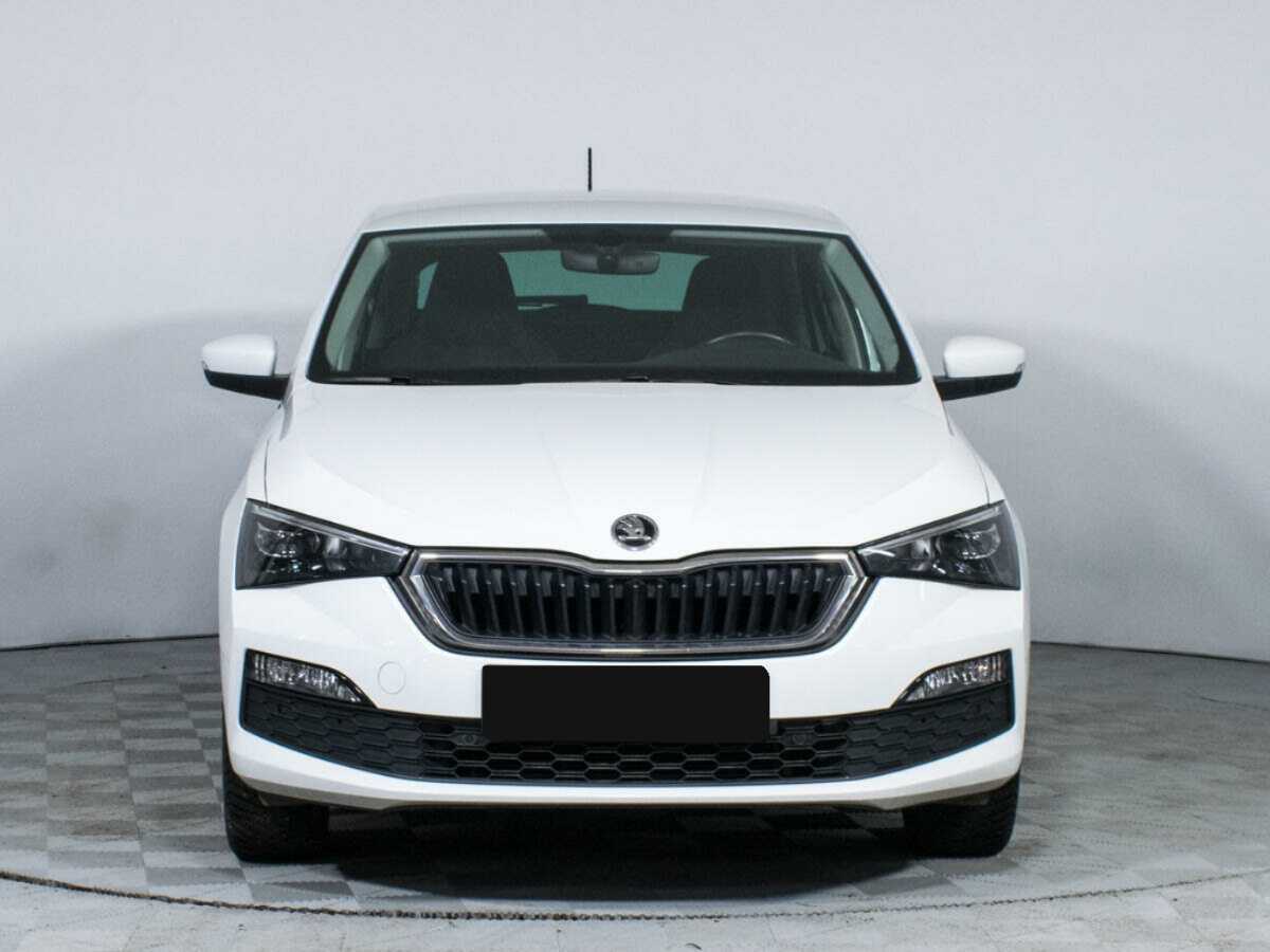 Skoda Rapid с пробегом — 2021 год. Фото: #1