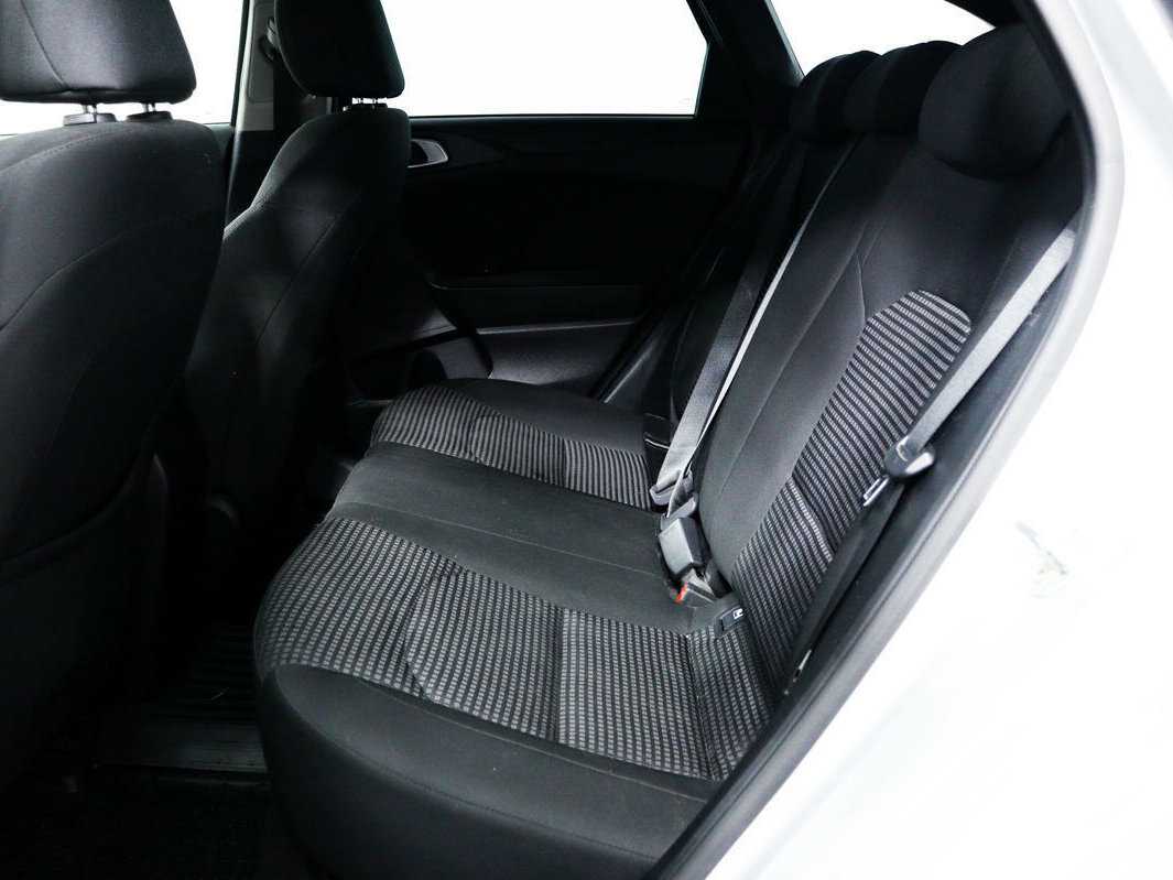 Kia Ceed с пробегом — 2019 год. Фото: #11