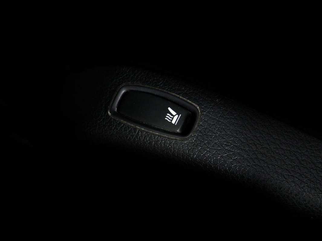 Renault Sandero с пробегом — 2012 год. Фото: #14