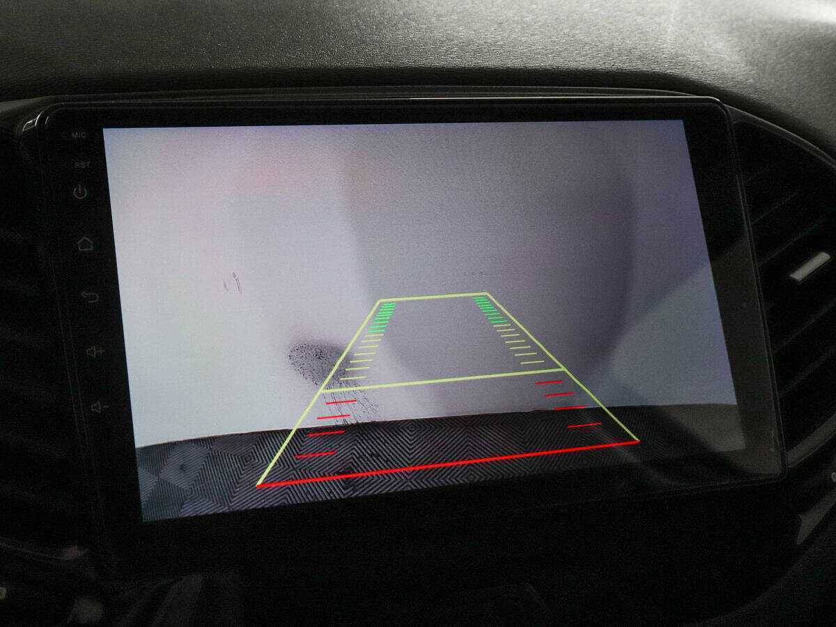 Lada (ВАЗ) Vesta с пробегом — 2019 год. Фото: #12