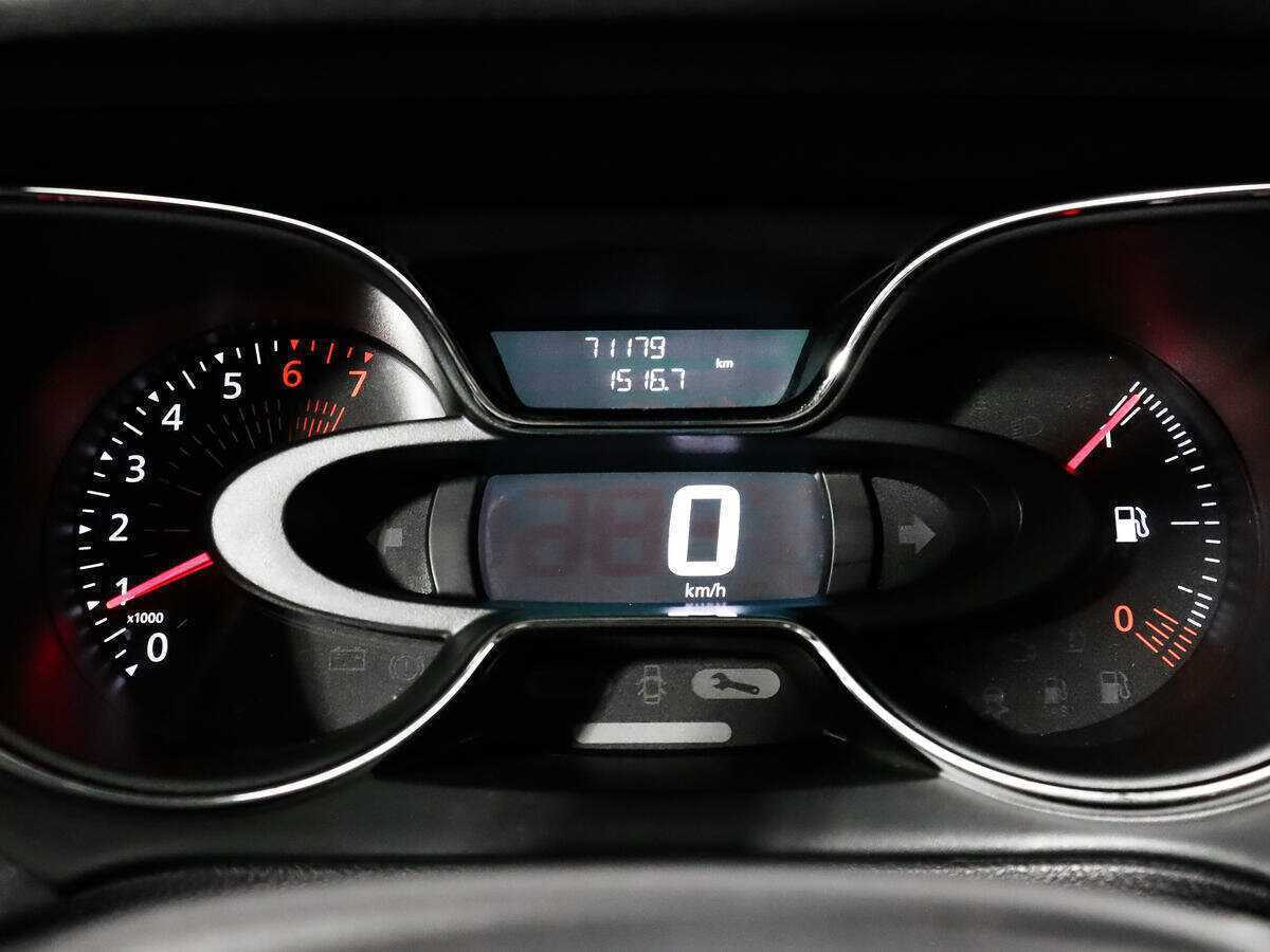 Renault Kaptur с пробегом — 2018 год. Фото: #11