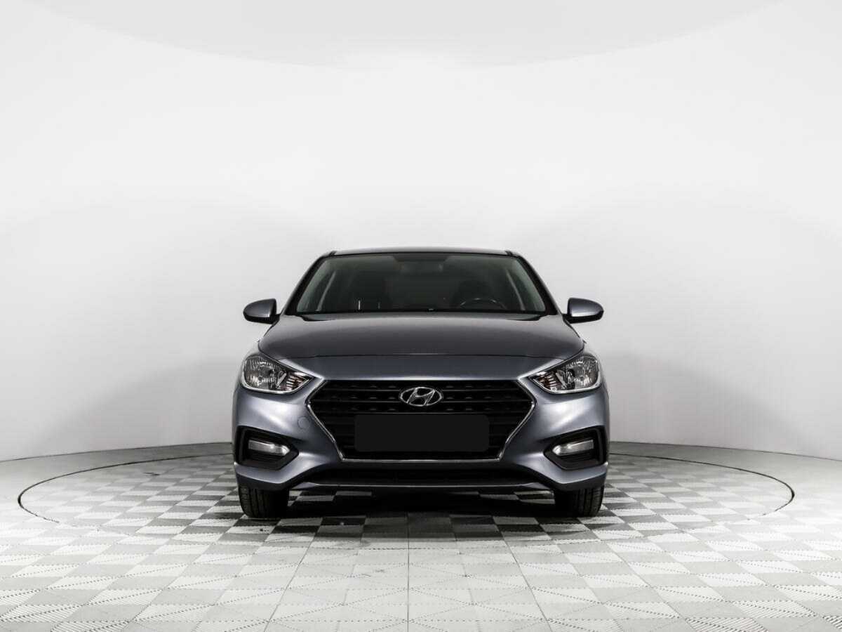 Hyundai Solaris с пробегом — 2017 год. Фото: #1