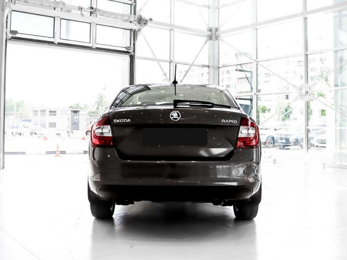 Skoda Rapid с пробегом — 2019 год. Фото: #4