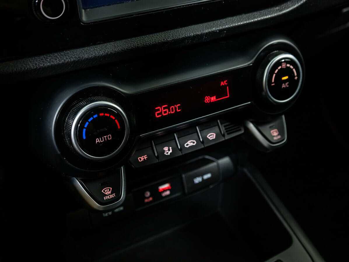 Kia Rio с пробегом — 2019 год. Фото: #14