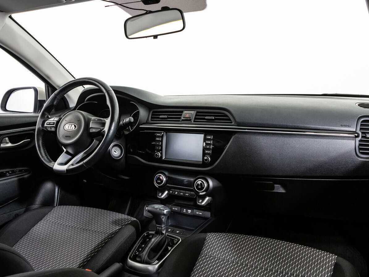 Kia Rio с пробегом — 2018 год. Фото: #8