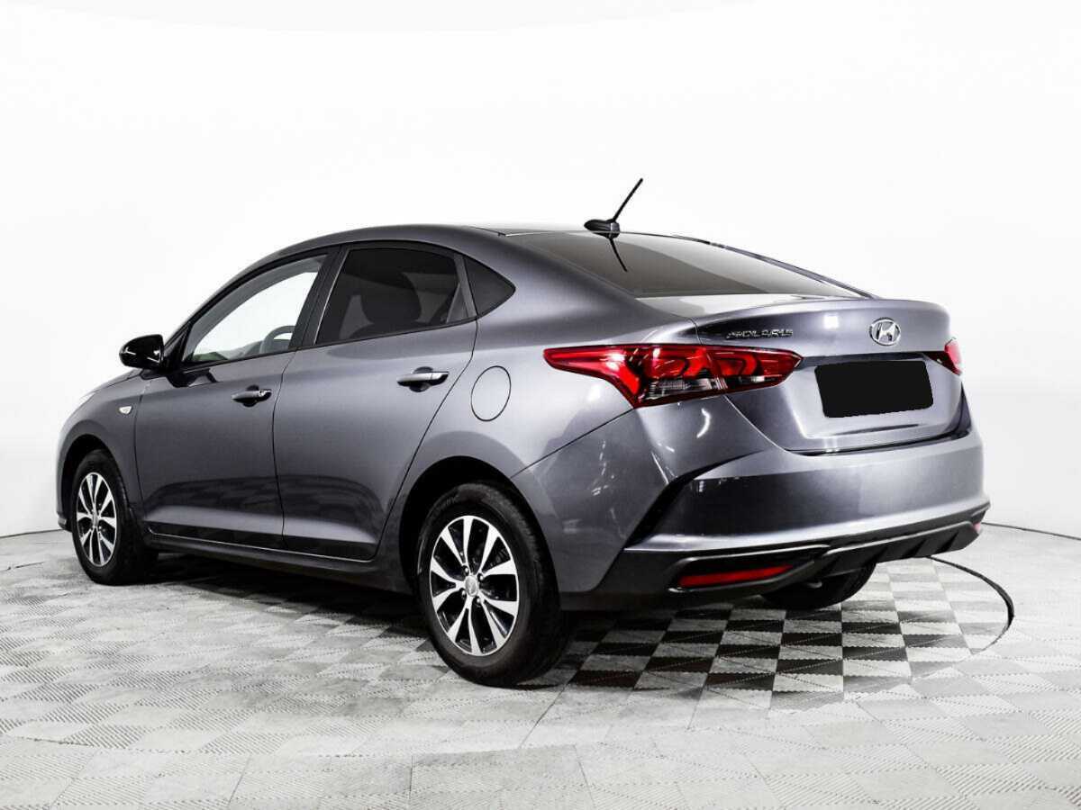 Hyundai Solaris с пробегом — 2021 год. Фото: #6