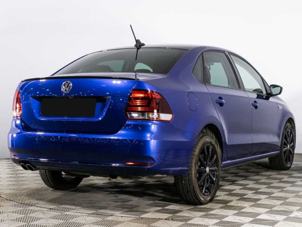 Volkswagen Polo с пробегом — 2018 год. Фото: #4