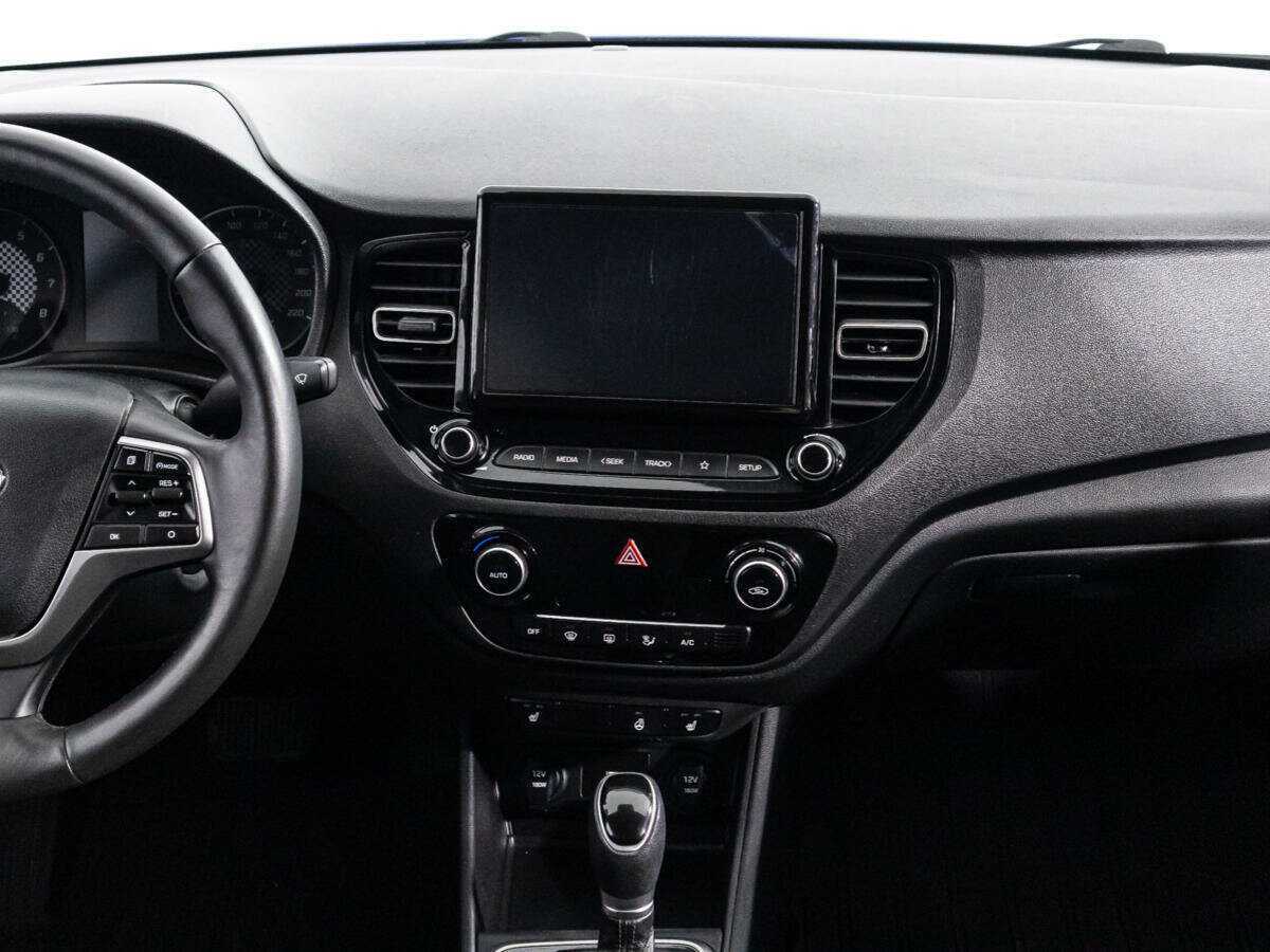 Hyundai Solaris с пробегом — 2021 год. Фото: #13