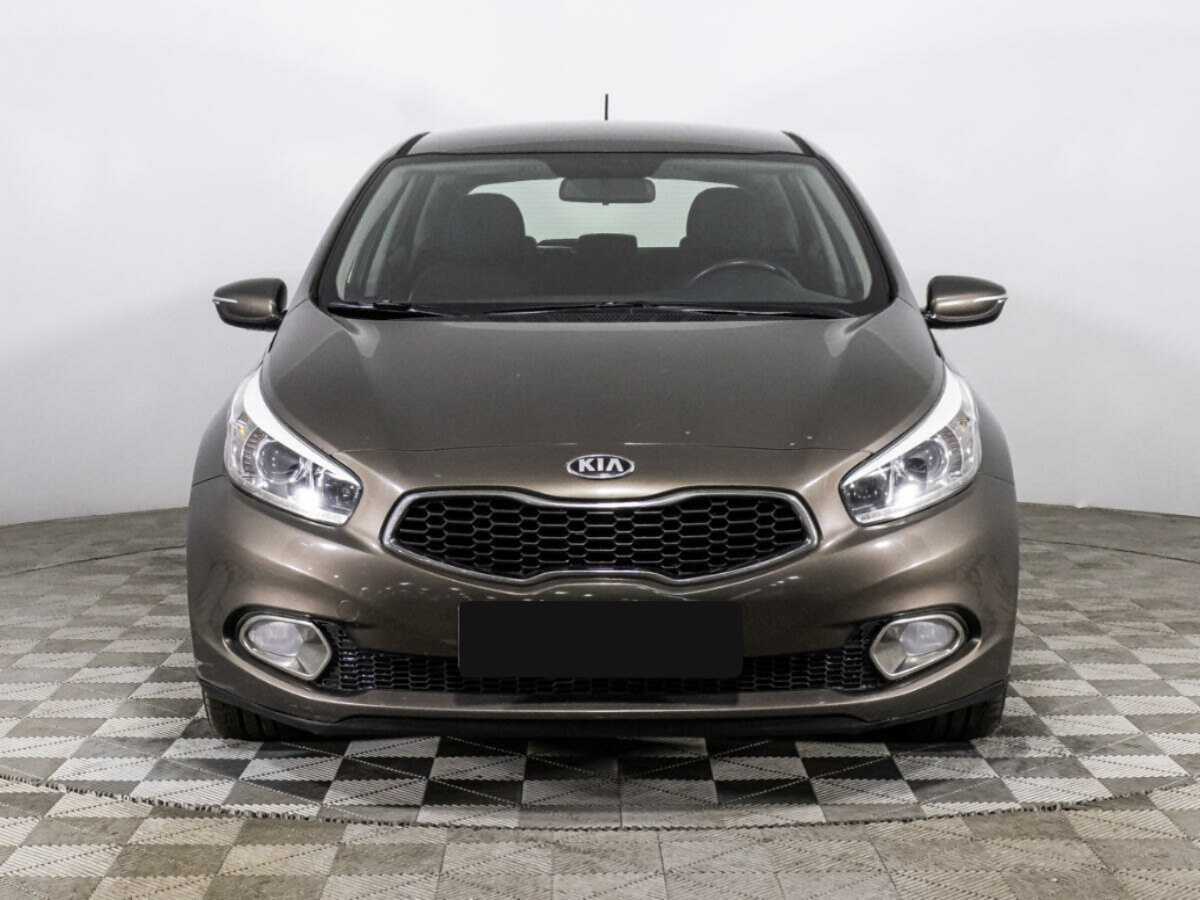 Kia Ceed с пробегом — 2014 год. Фото: #1