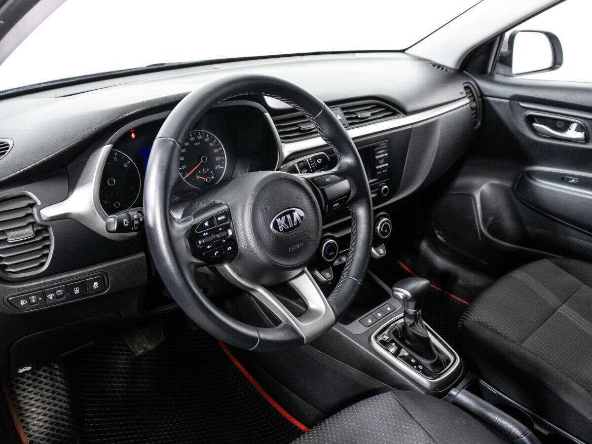Kia Rio с пробегом — 2020 год. Фото: #10