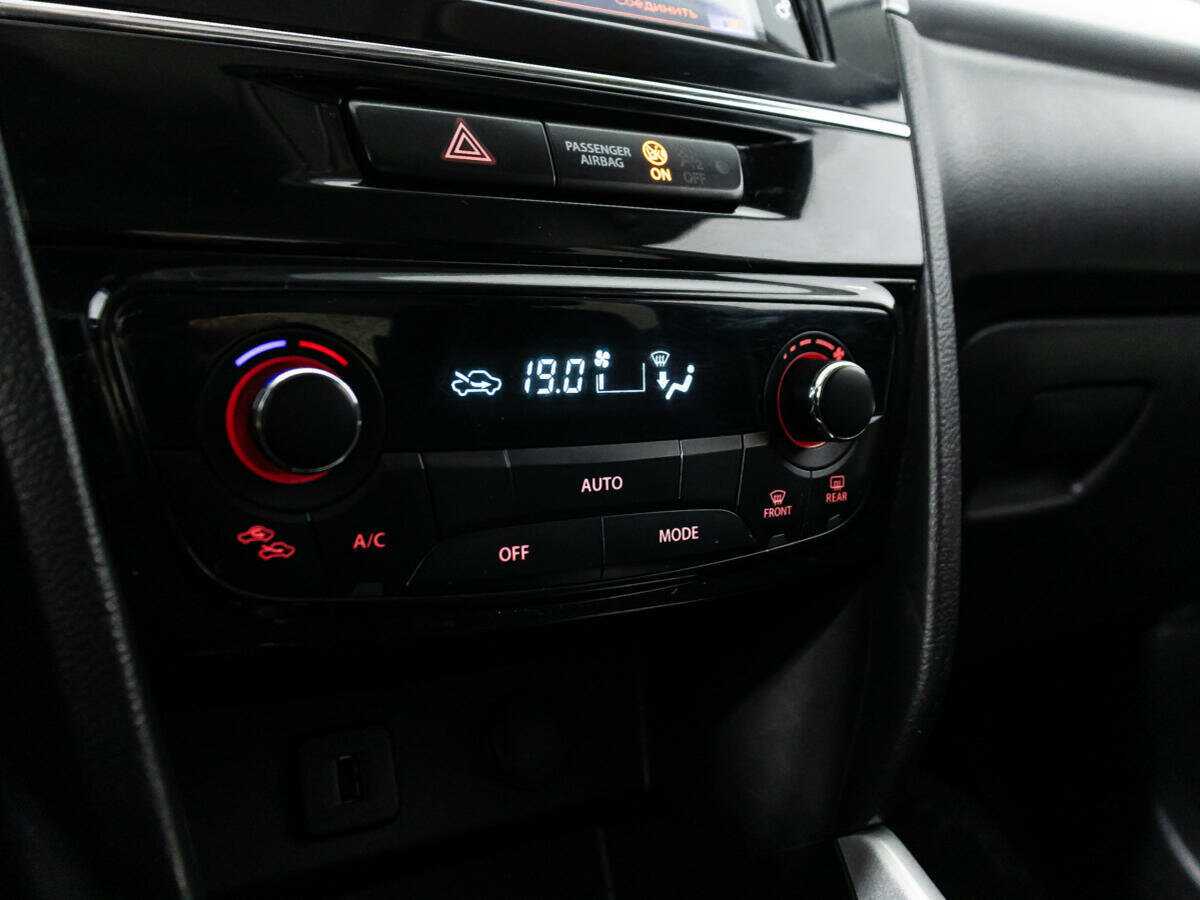 Suzuki Vitara с пробегом — 2017 год. Фото: #15