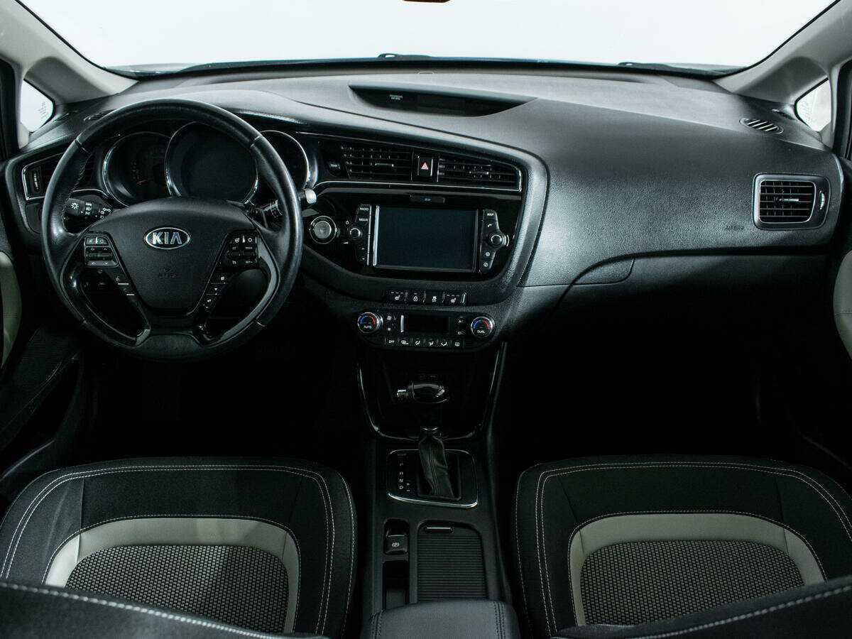 Kia Ceed с пробегом — 2018 год. Фото: #11