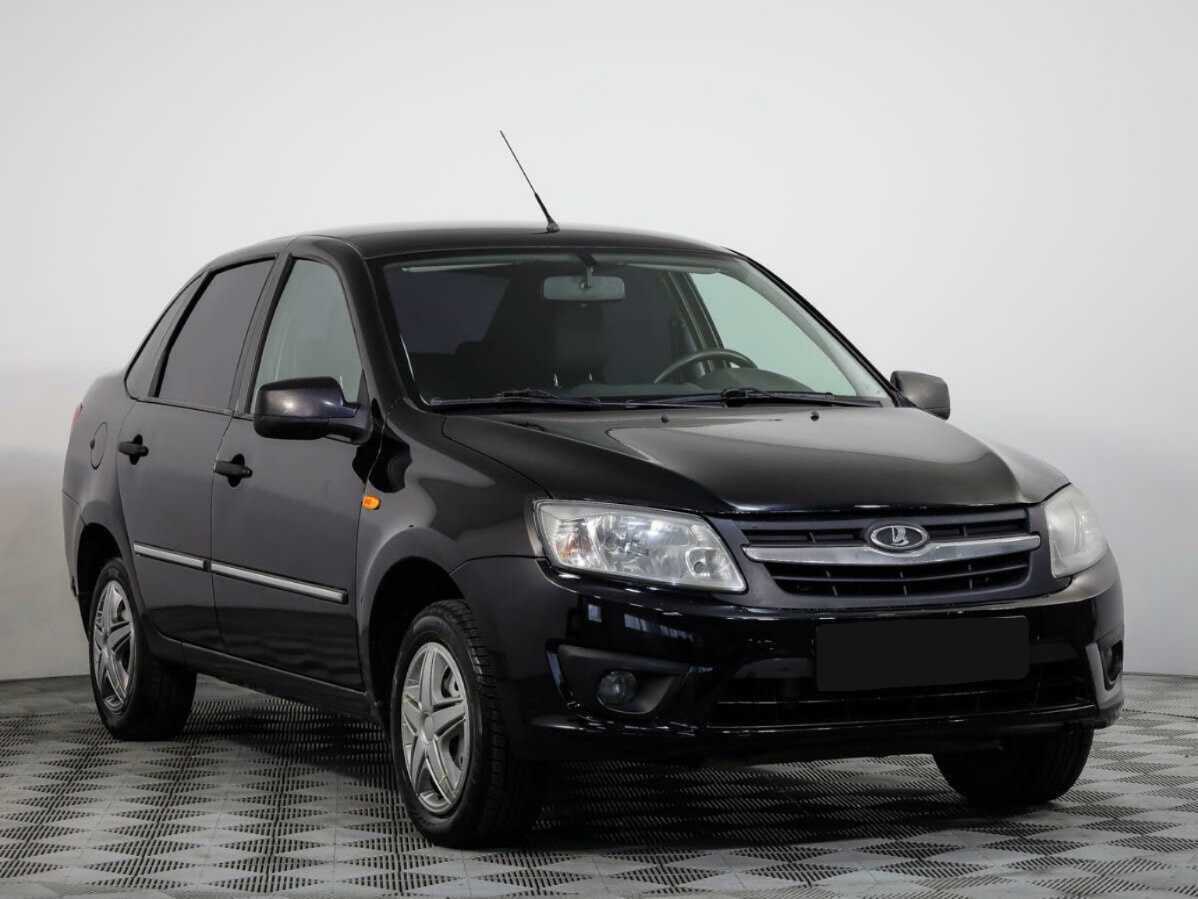 Lada (ВАЗ) Granta с пробегом — 2014 год. Фото: #1