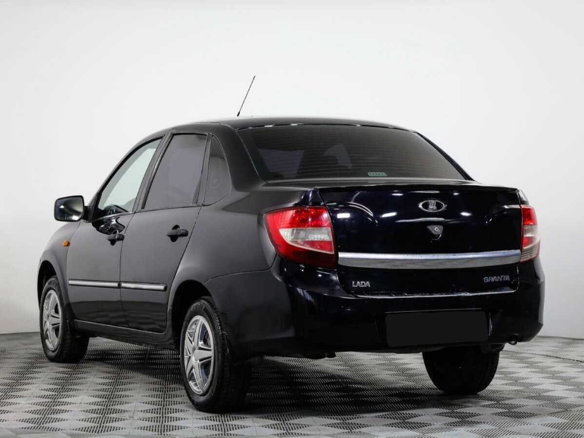 Lada (ВАЗ) Granta с пробегом — 2014 год. Фото: #5
