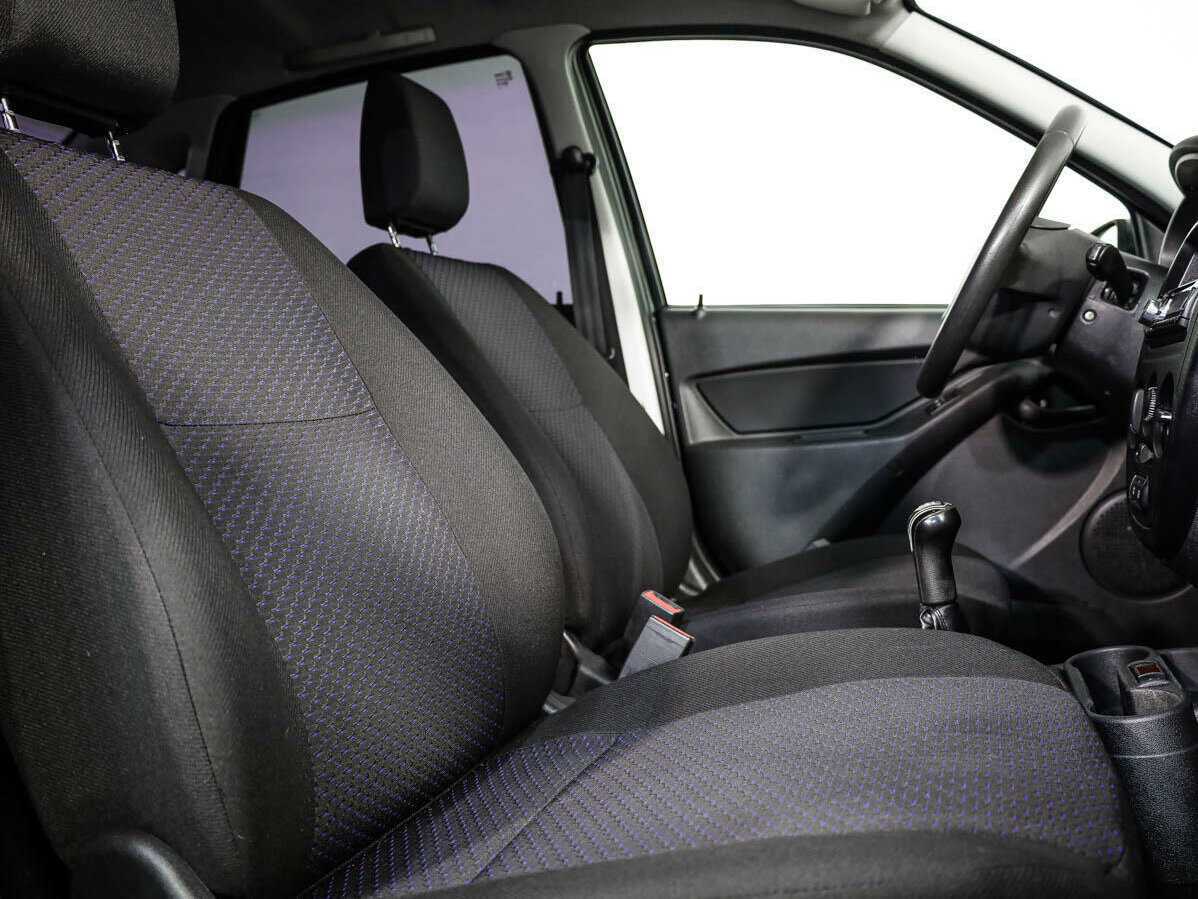 Lada (ВАЗ) Granta с пробегом — 2014 год. Фото: #10