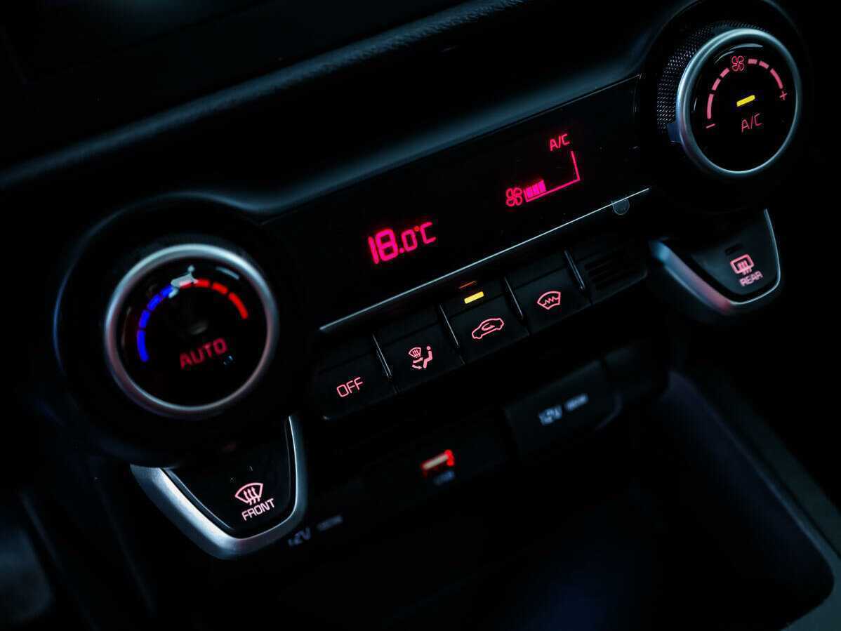 Kia Rio с пробегом — 2021 год. Фото: #13