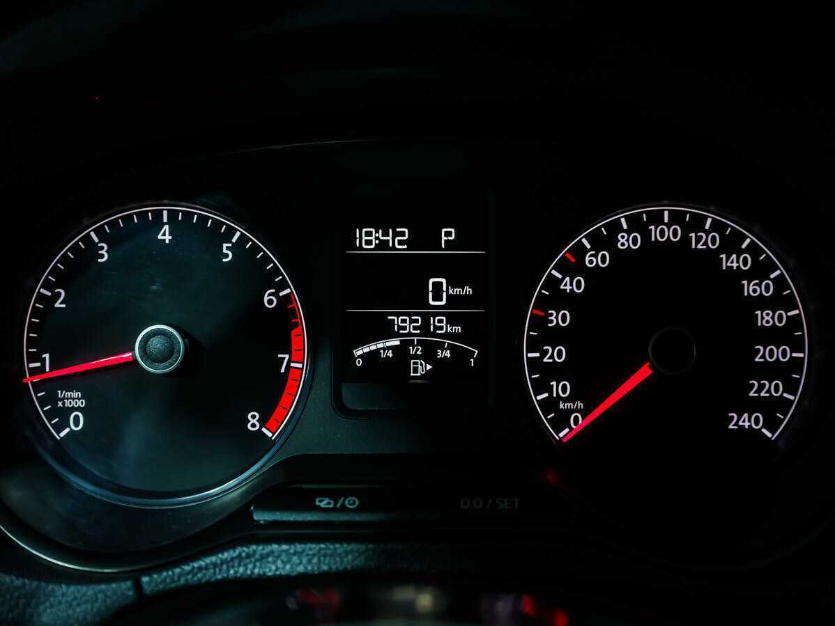 Volkswagen Polo с пробегом — 2019 год. Фото: #18