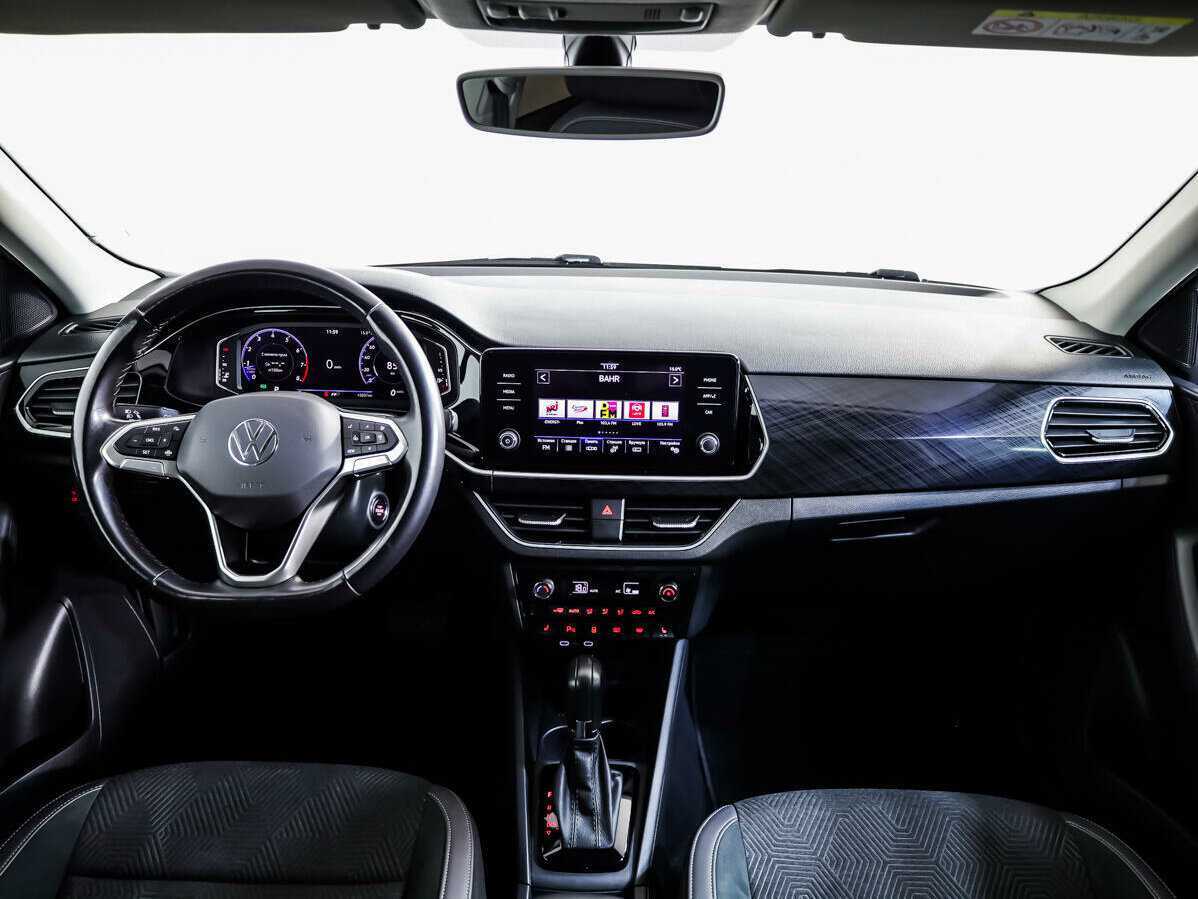 Volkswagen Polo с пробегом — 2020 год. Фото: #8