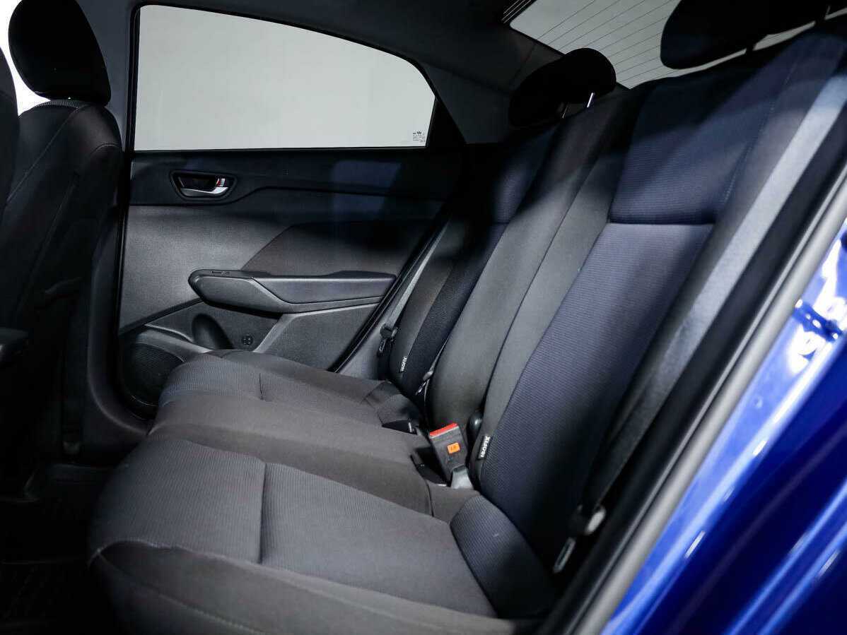 Hyundai Solaris с пробегом — 2021 год. Фото: #12