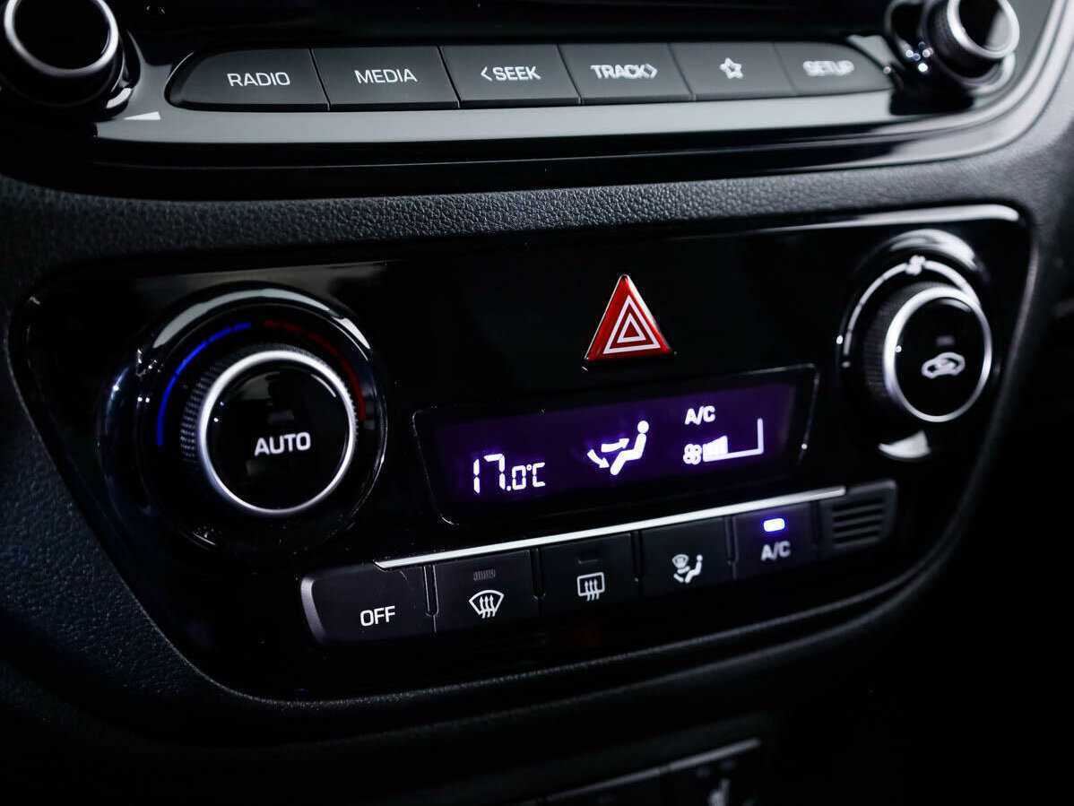 Hyundai Solaris с пробегом — 2021 год. Фото: #15