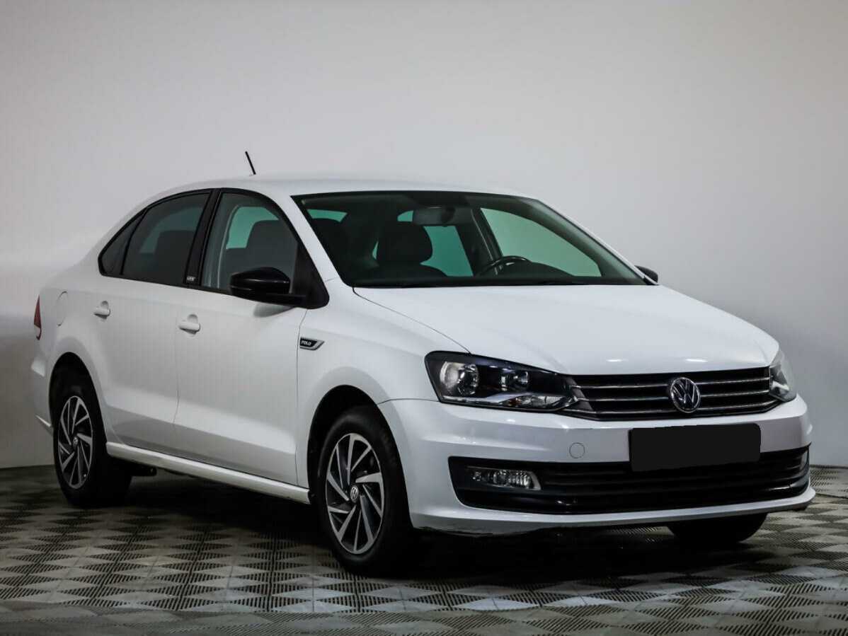 Volkswagen Polo с пробегом — 2017 год. Фото: #1