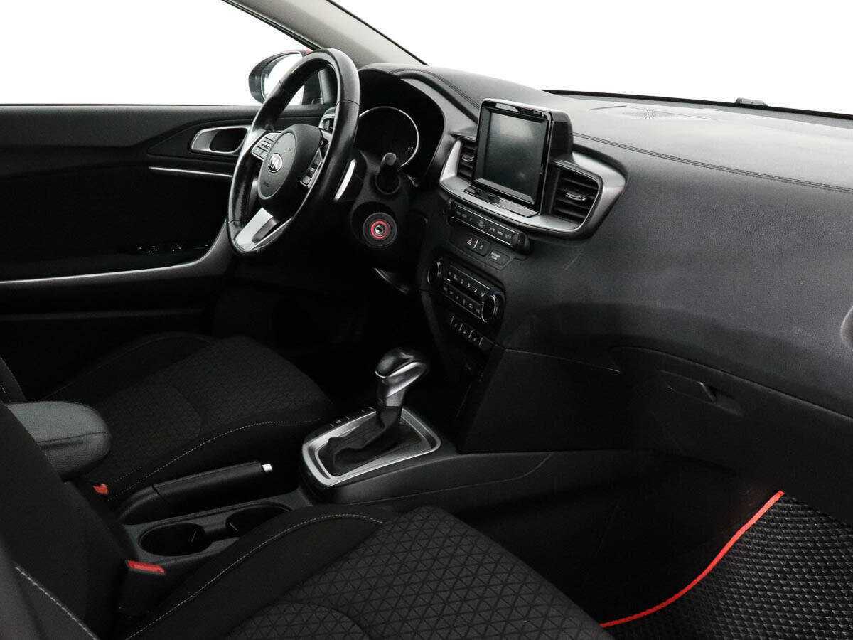 Kia Ceed с пробегом — 2019 год. Фото: #8