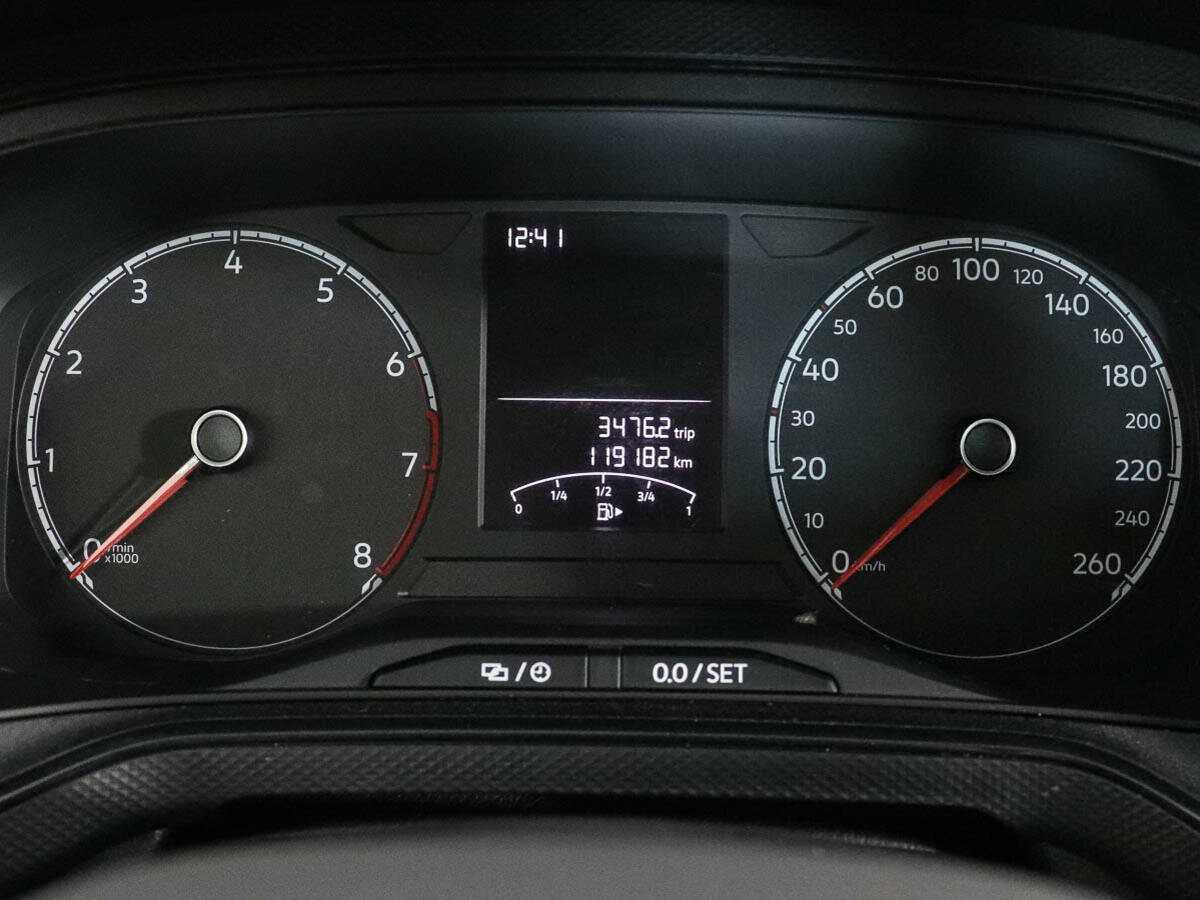 Volkswagen Polo с пробегом — 2020 год. Фото: #9