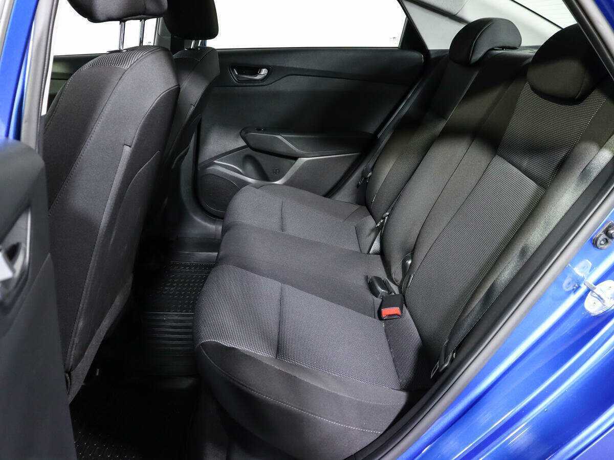 Hyundai Solaris с пробегом — 2021 год. Фото: #6