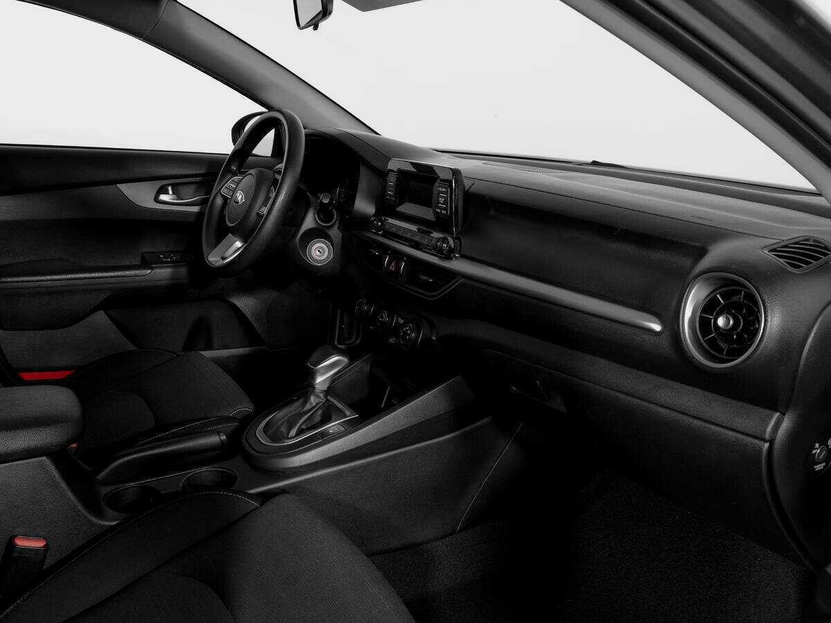 Kia Cerato с пробегом — 2019 год. Фото: #8