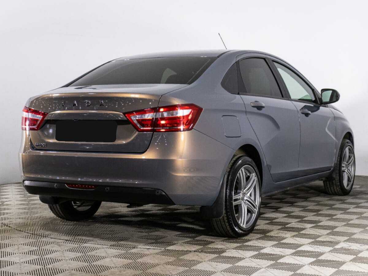 Lada (ВАЗ) Vesta с пробегом — 2020 год. Фото: #4