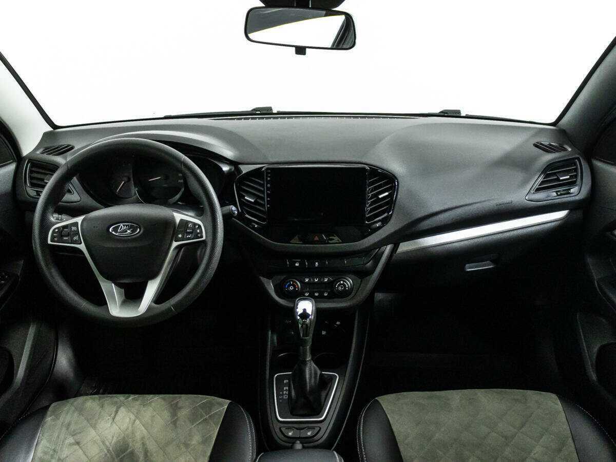 Lada (ВАЗ) Vesta с пробегом — 2020 год. Фото: #12