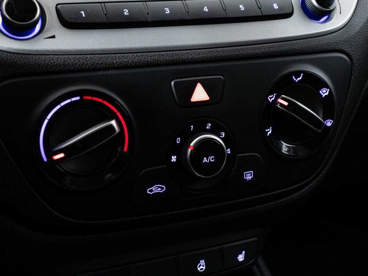 Hyundai Solaris с пробегом — 2017 год. Фото: #14