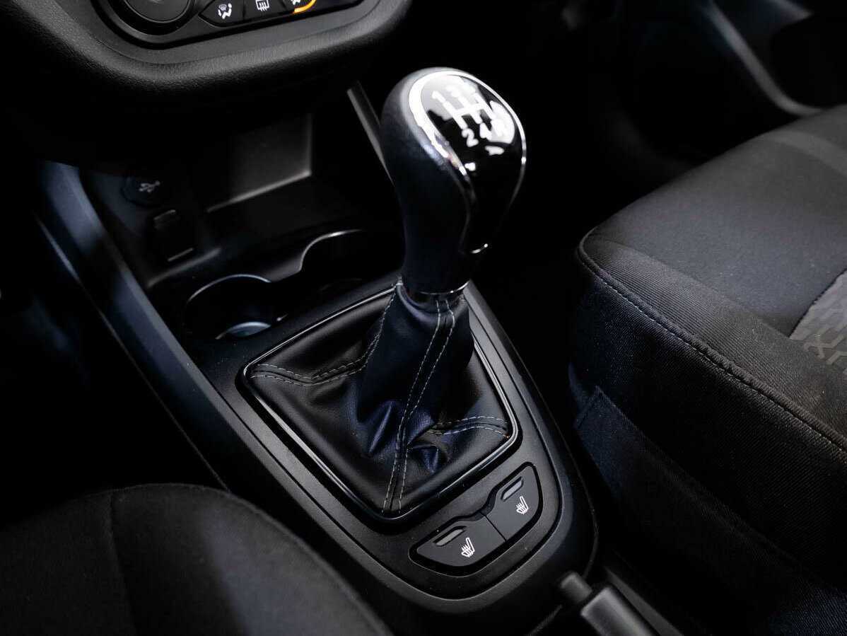 Lada (ВАЗ) Vesta с пробегом — 2022 год. Фото: #13