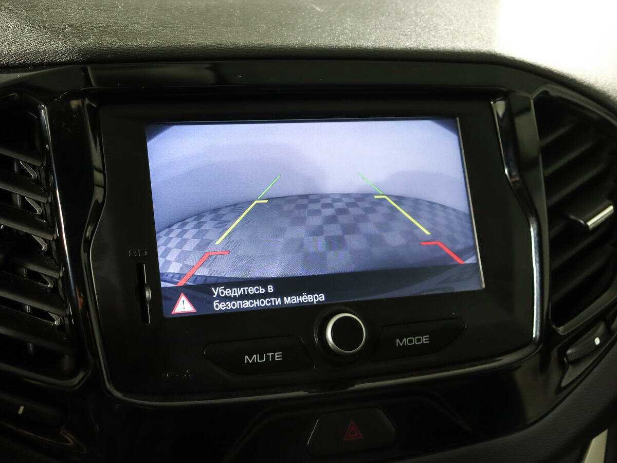 Lada (ВАЗ) Vesta с пробегом — 2019 год. Фото: #12