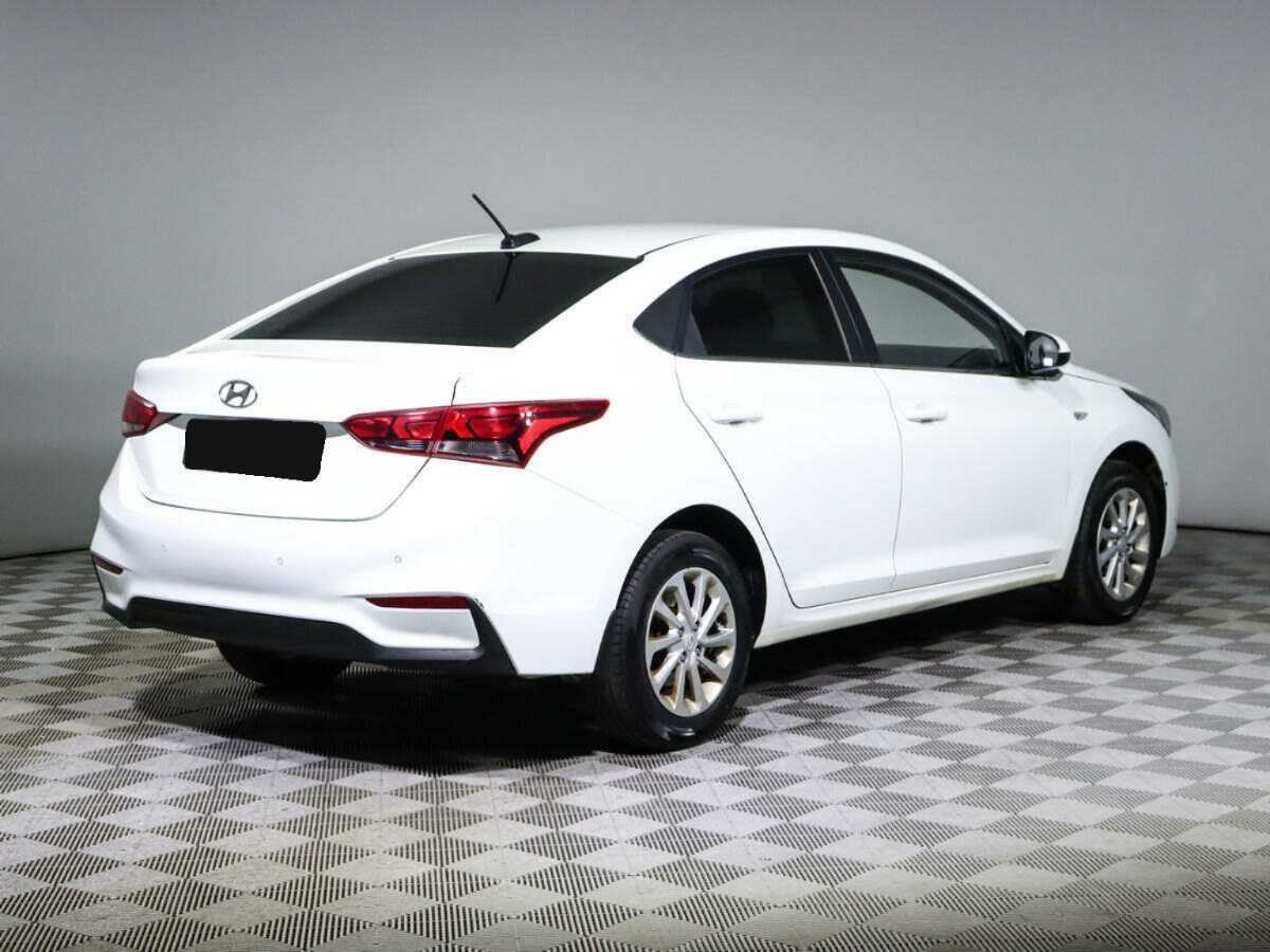 Hyundai Solaris с пробегом — 2018 год. Фото: #3