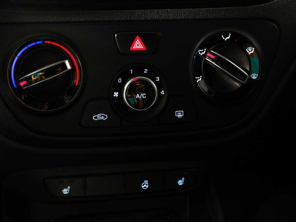 Hyundai Solaris с пробегом — 2021 год. Фото: #14