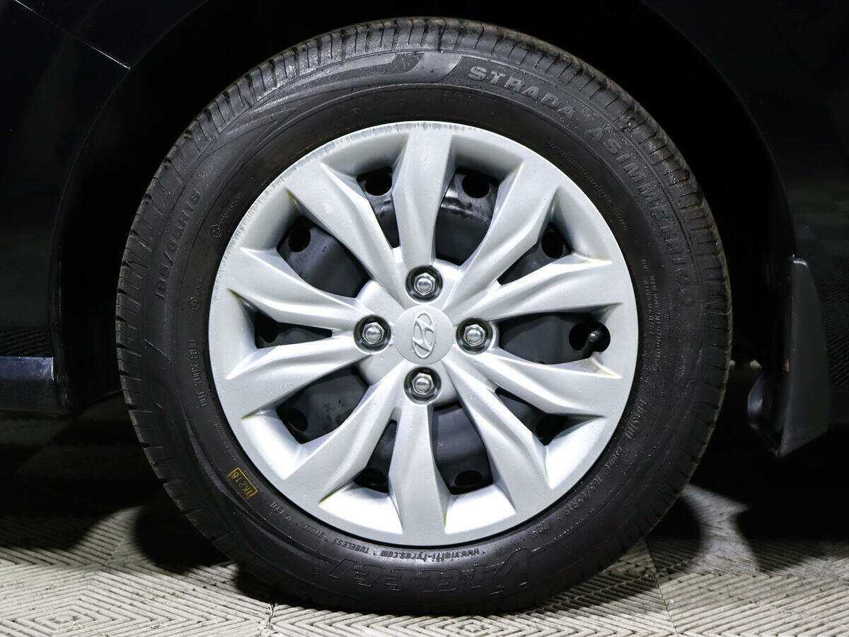 Hyundai Solaris с пробегом — 2021 год. Фото: #16