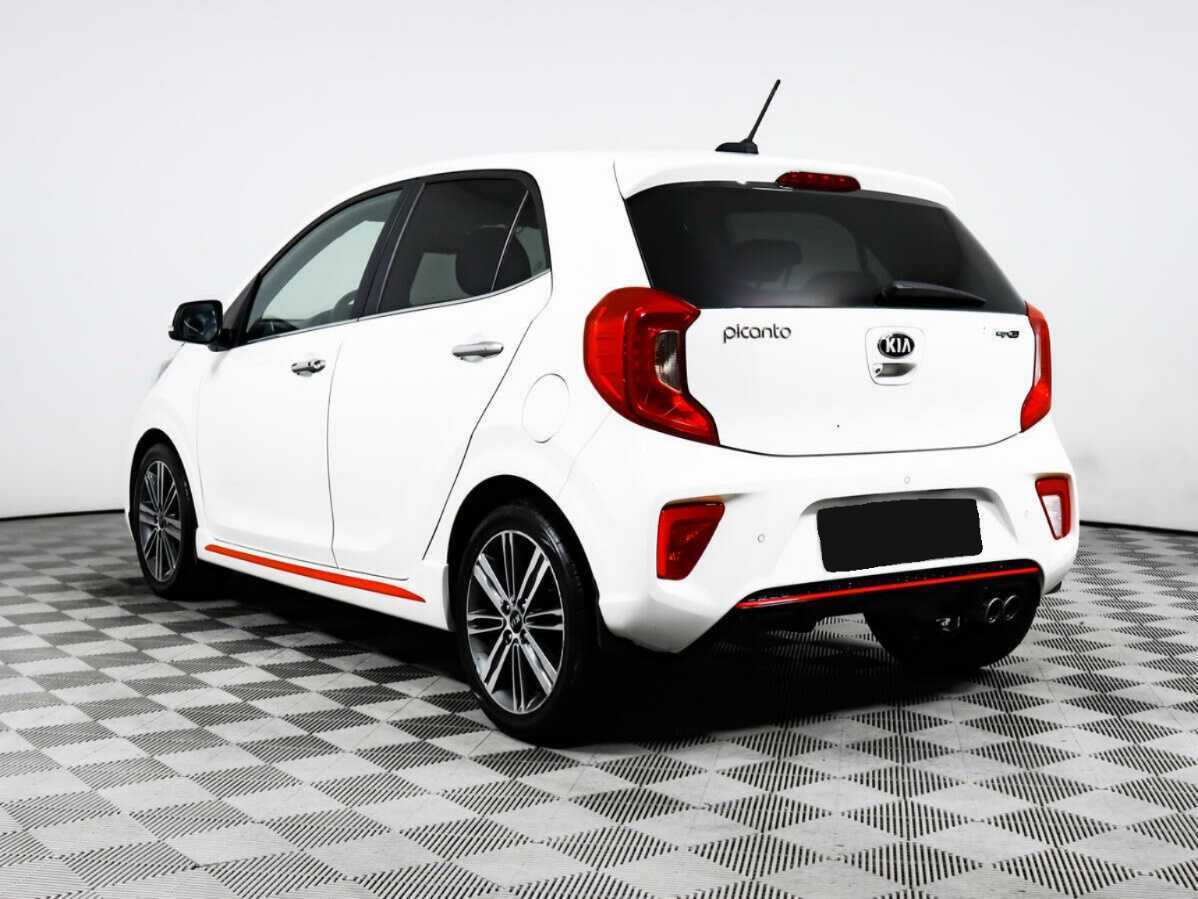 Kia Picanto с пробегом — 2017 год. Фото: #6