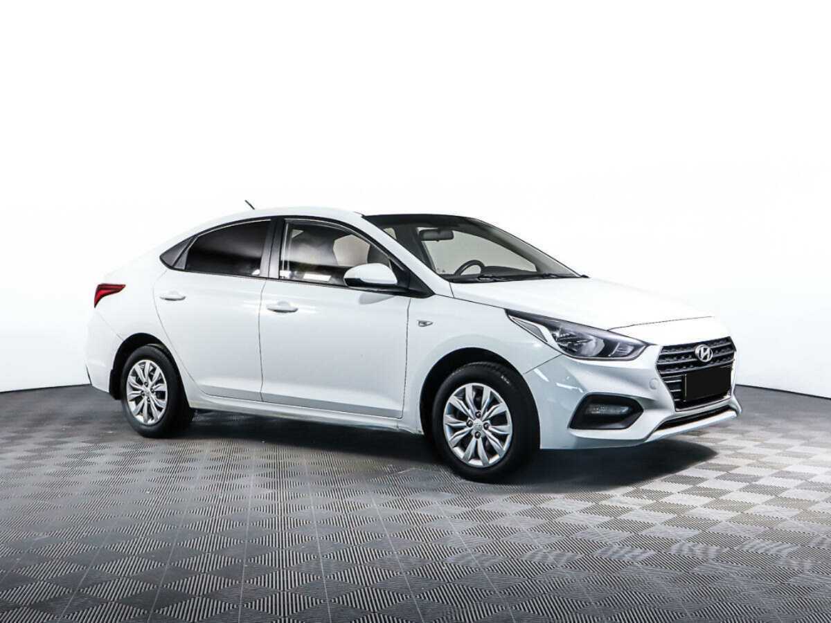 Hyundai Solaris с пробегом — 2018 год. Фото: #2